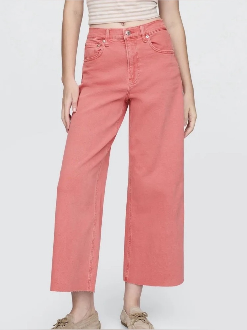 GAP High Rise Stride Ankle Coral Raw Hem Jeans SHORT